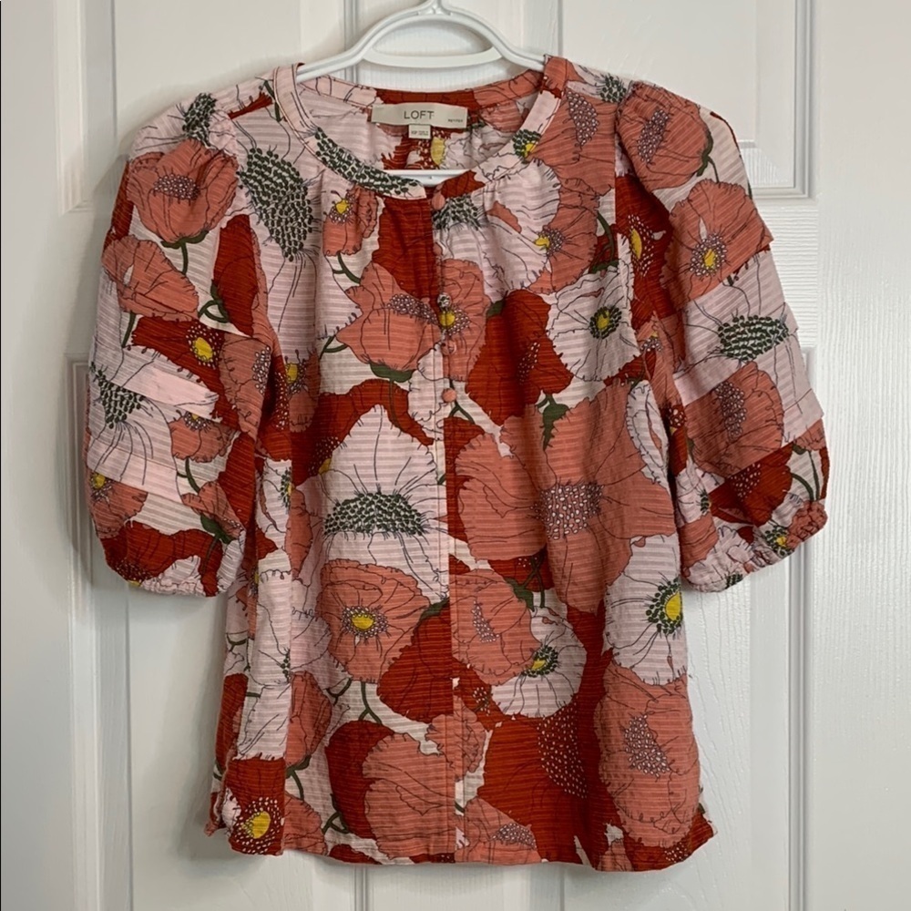 LOFT Petites Rusty Red and Pink Ruffled Floral Blouse with 3/4 Statement Sleeves